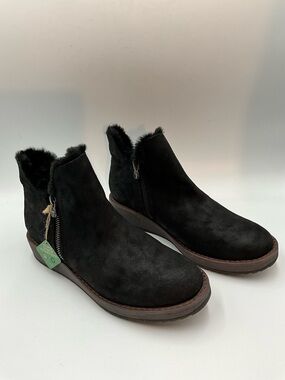 Blowfish Booties Size 8.5 Black Faux-Suede Fur-Trim Ankle Booties